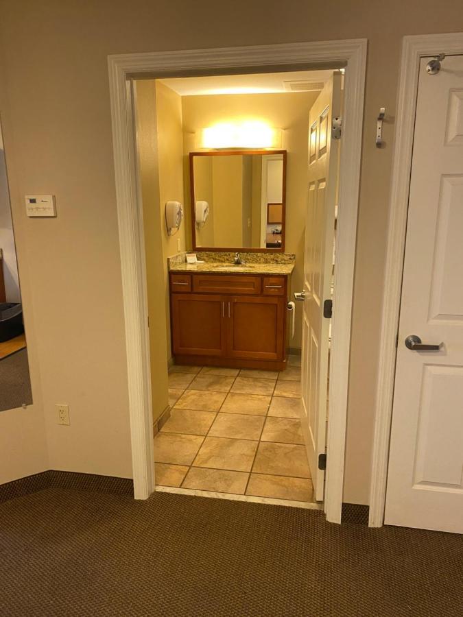 Candlewood Williamsport By Ihg Exterior photo